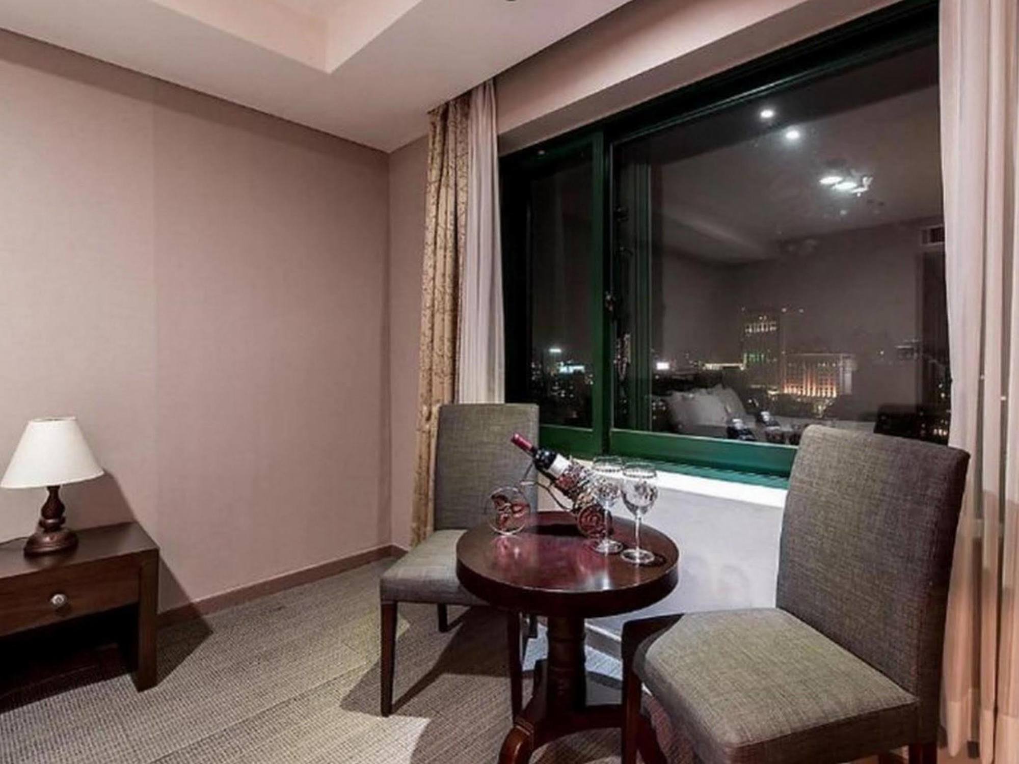 New Hilltop Hotel Seul Dış mekan fotoğraf