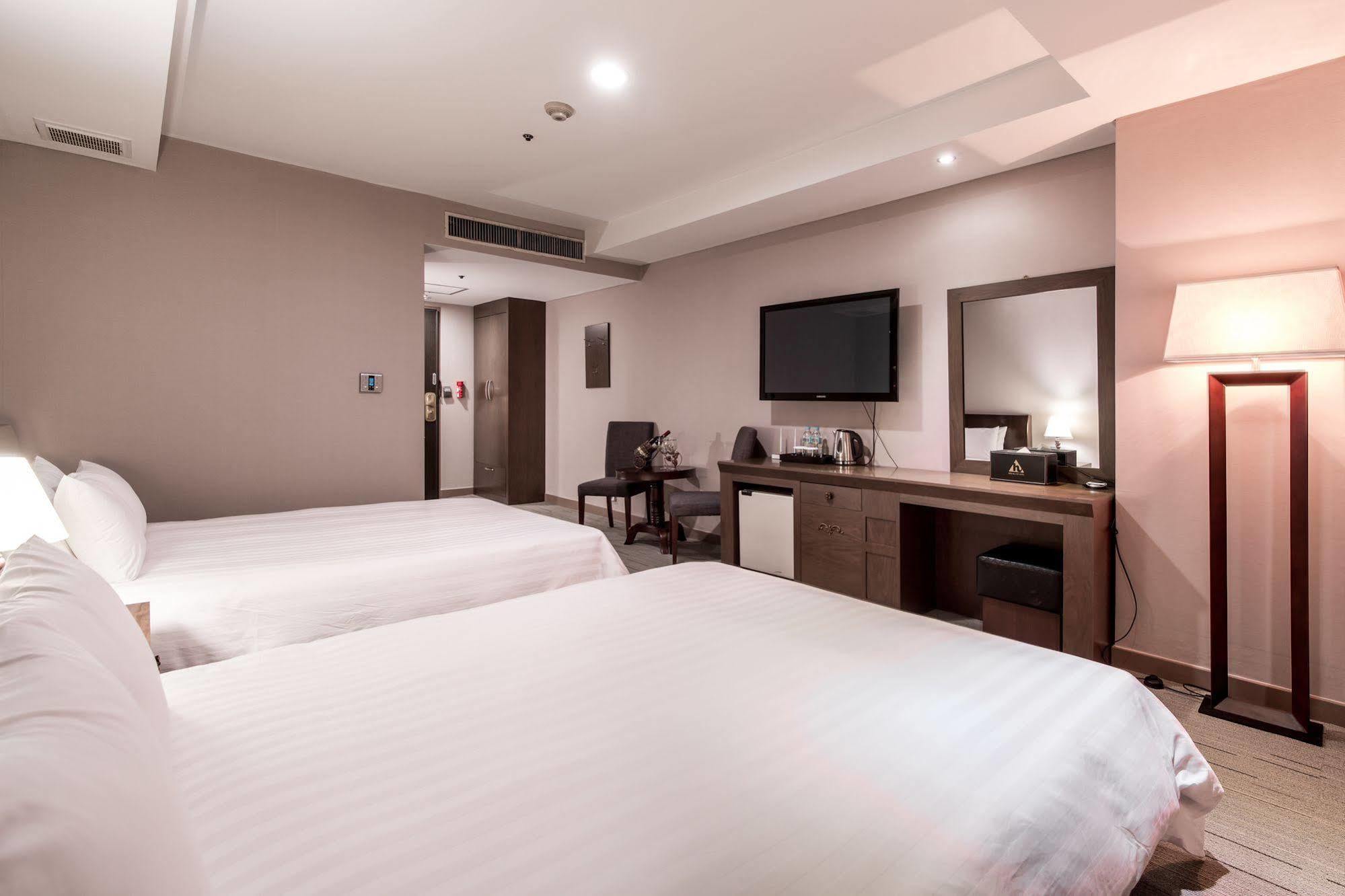 New Hilltop Hotel Seul Dış mekan fotoğraf