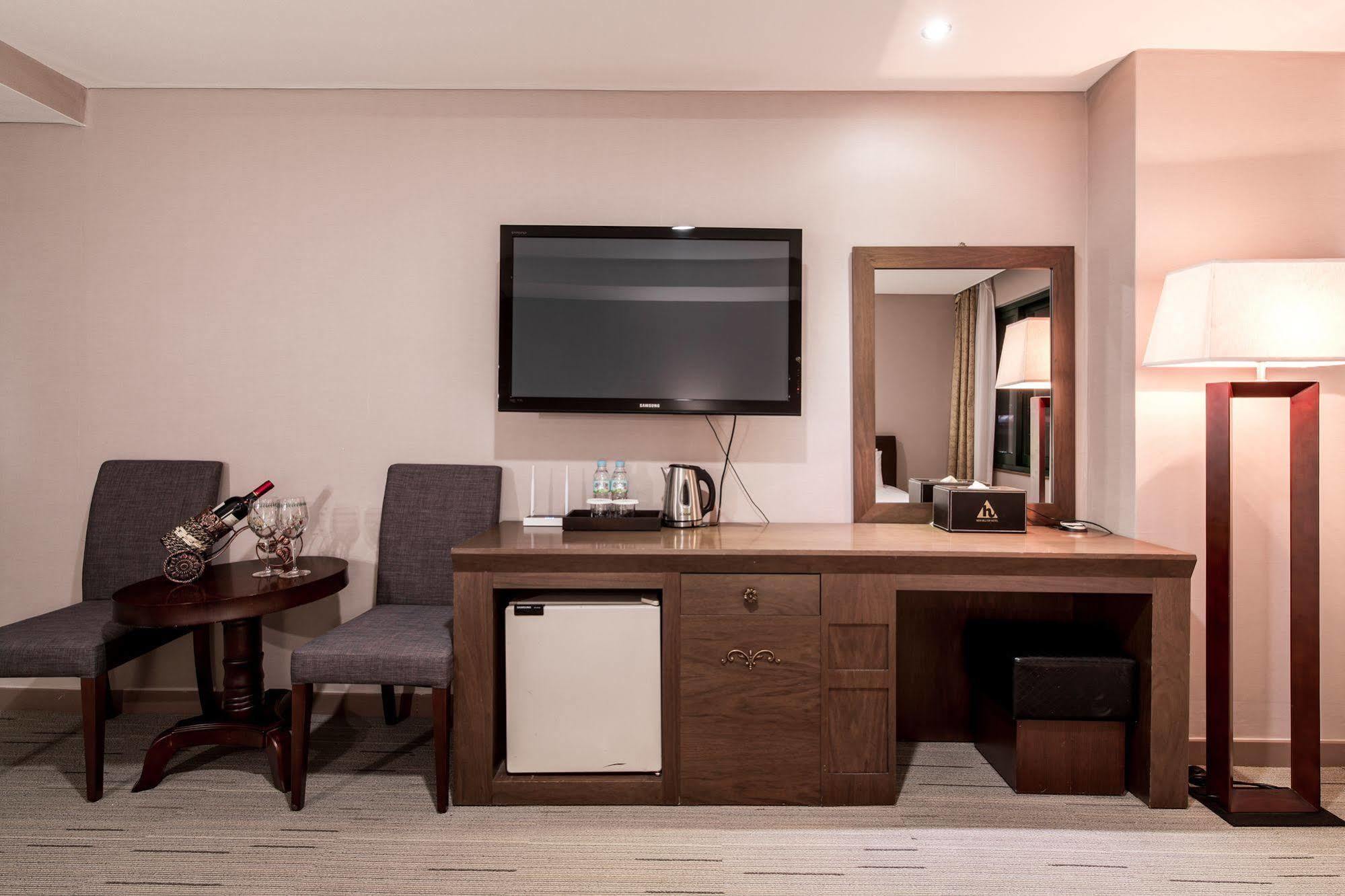 New Hilltop Hotel Seul Dış mekan fotoğraf