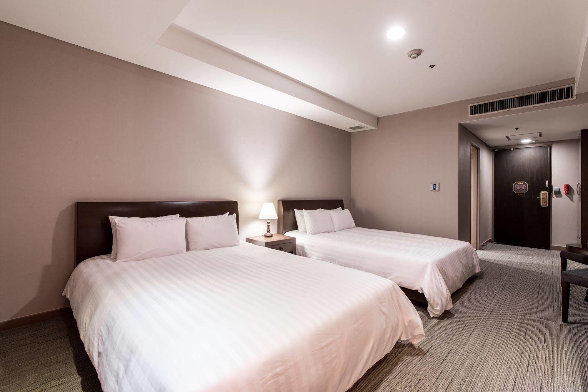 New Hilltop Hotel Seul Dış mekan fotoğraf